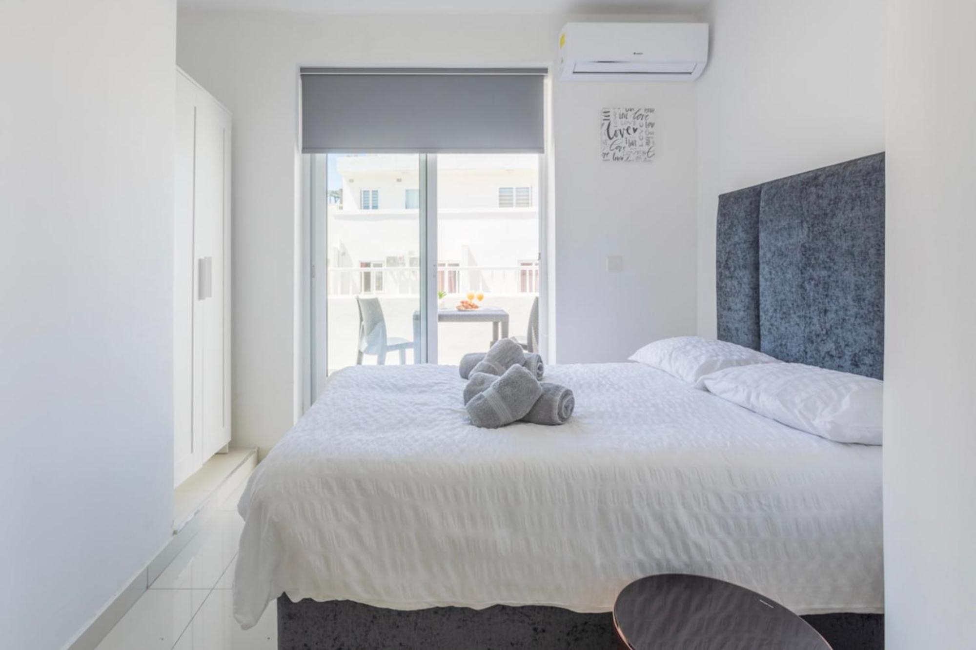 Saint Julian - Lovely Apartment With Terrace - Cityapartmentstay San Ġiljan Exterior foto